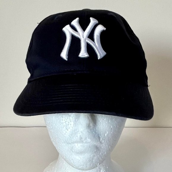 NY Yankee Youth MLB Baseball Cap - Picture 3 of 9